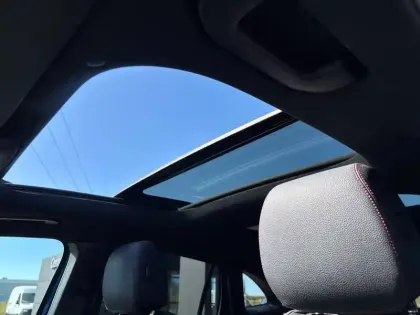 Photo 21 Mercedes GLA  250 e 8G-DCT