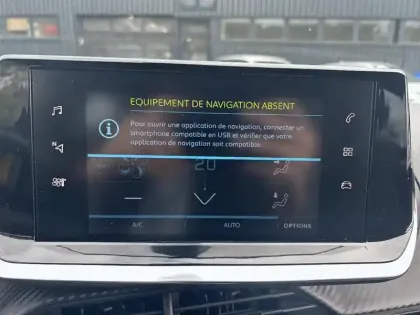 Photo 7 Peugeot 208  Electrique 50 kWh 136ch