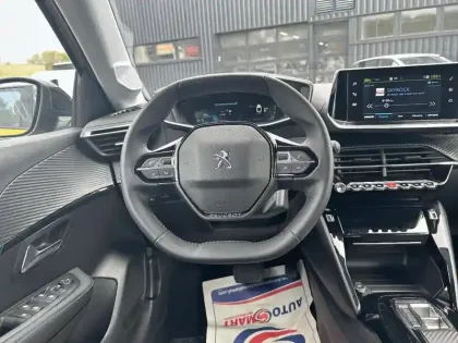 Photo 10 Peugeot 208  Electrique 50 kWh 136ch