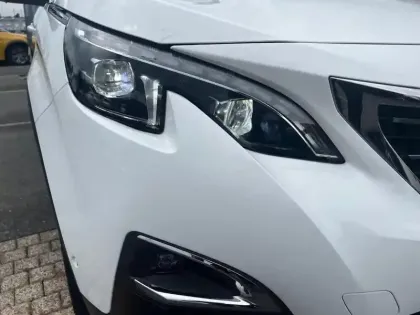 Photo 12 Peugeot 3008  Puretech 130ch S&S EAT8