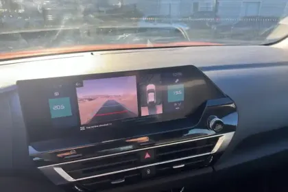 Photo 21 Citroën C4 e- 136 ch Automatique