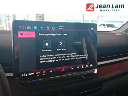 Photo 15 Volkswagen T-roc  1.5 eTSI EVO2 Hybrid 150 ch DSG7