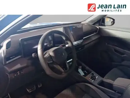 Photo 10 Volkswagen T-roc  1.5 eTSI EVO2 Hybrid 150 ch DSG7