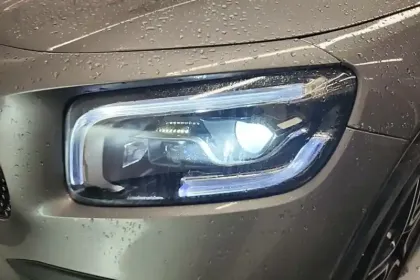 Photo 27 Mercedes GLB  200 d 8G-DCT