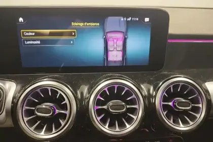 Photo 19 Mercedes GLB  200 d 8G-DCT