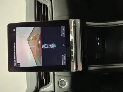 Photo 38 Renault Captur  mild hybrid 160 EDC