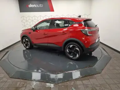 Photo 9 Renault Captur  mild hybrid 160 EDC