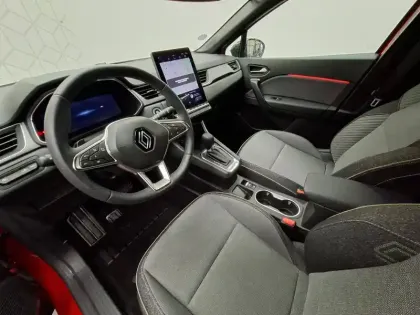 Photo 31 Renault Captur  mild hybrid 160 EDC