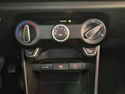 Photo 48 Kia Picanto  1.0 GDi 68 ch BVM5