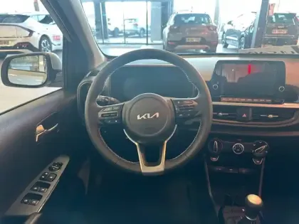 Photo 10 Kia Picanto  1.0 GDi 68 ch BVM5