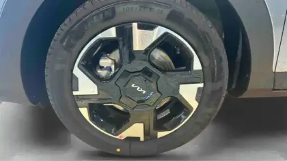 Photo 33 Kia Stonic  1.0 T-GDi 115 ch MHEV DCT7