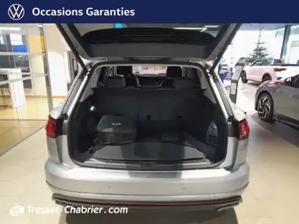 Photo 11 Volkswagen Touareg  3.0 V6 eHybrid 381ch Tiptronic 8 4Motion