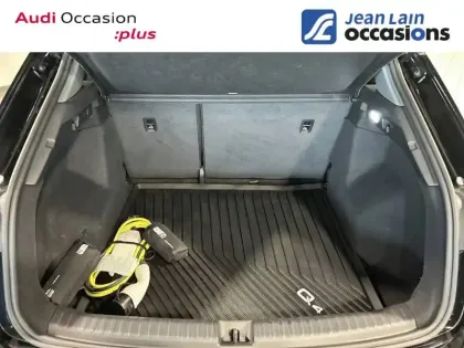 Photo 9 Audi Q4  e-tron 45 285 ch 82 kWh