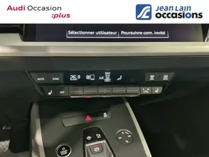 Photo 13 Audi Q4  e-tron 45 285 ch 82 kWh