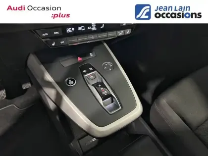 Photo 12 Audi Q4  e-tron 45 285 ch 82 kWh