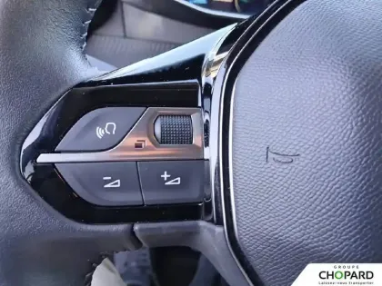 Photo 17 Peugeot 208  Electrique 50 kWh 136ch