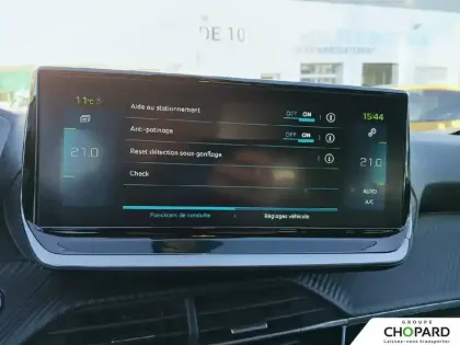 Photo 16 Peugeot 208  Electrique 50 kWh 136ch