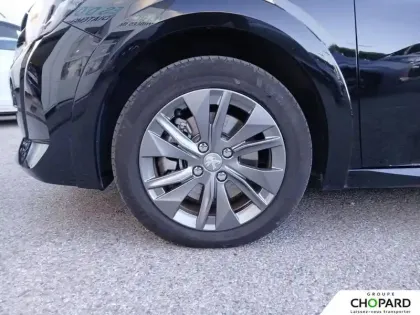 Photo 11 Peugeot 208  Electrique 50 kWh 136ch