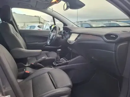 Photo 22 Opel Crossland X  1.2 Turbo 130 ch