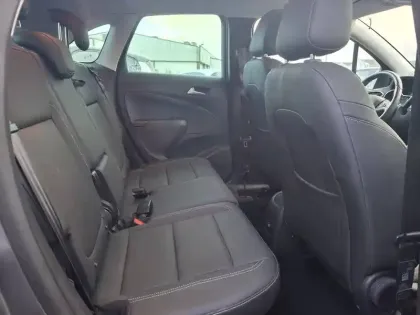 Photo 17 Opel Crossland X  1.2 Turbo 130 ch