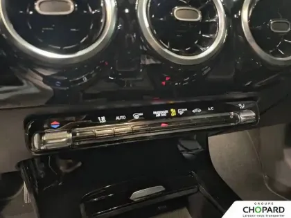 Photo 18 Mercedes Classe A  180 7G-DCT