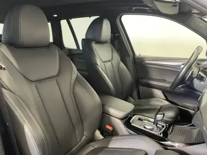 Photo 11 BMW X3  xDrive 30e 292ch BVA8