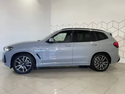 Photo 1 BMW X3  xDrive 30e 292ch BVA8