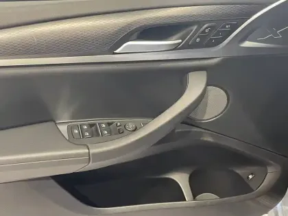 Photo 32 BMW X3  xDrive 30e 292ch BVA8