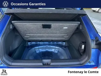 Photo 18 Volkswagen T-roc  1.5 eTSI EVO2 Hybrid 150 ch DSG7