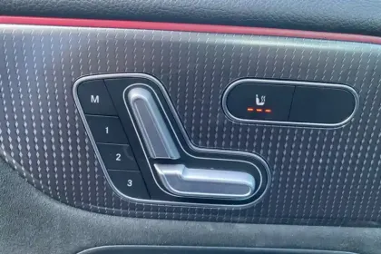 Photo 24 Mercedes EQA  250