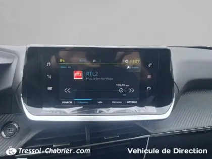 Photo 17 Peugeot 2008  Electrique 50 kWh 136 ch