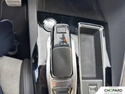 Photo 18 Peugeot 3008  Hybrid 225 e-EAT8