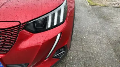 Photo 12 Peugeot 2008  Electrique 136 ch