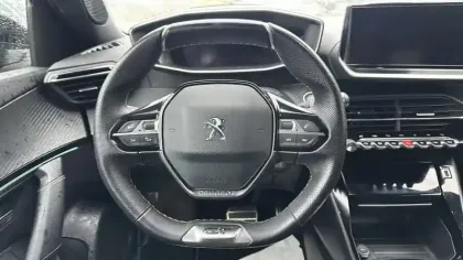 Photo 10 Peugeot 2008  Electrique 136 ch