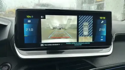 Photo 22 Peugeot 2008  Electrique 136 ch