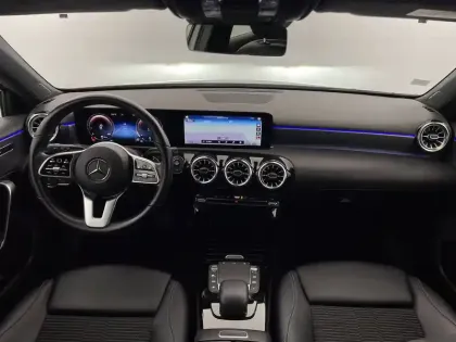 Photo 30 Mercedes Classe A  180 7G-DCT