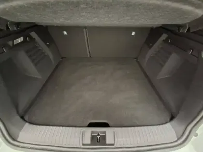 Photo 17 Renault Symbioz  E-Tech full hybrid 145