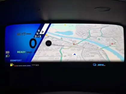 Photo 36 Renault Symbioz  E-Tech full hybrid 145