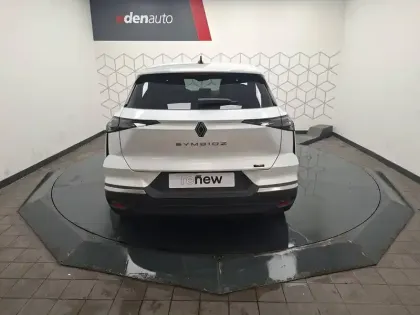 Photo 7 Renault Symbioz  E-Tech full hybrid 145