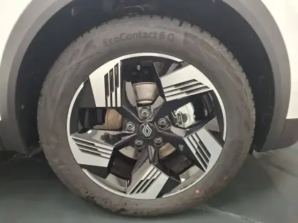 Photo 15 Renault Symbioz  E-Tech full hybrid 145