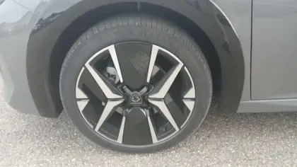 Photo 2 Peugeot 208  Hybrid 110 e-DCS6