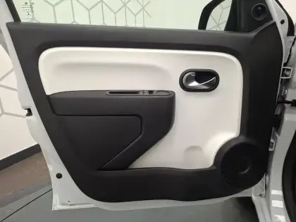 Photo 24 Renault Twingo  III 1.0 SCe 70