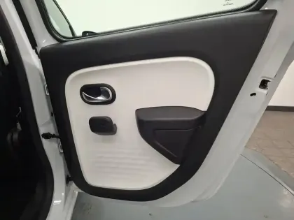 Photo 21 Renault Twingo  III 1.0 SCe 70