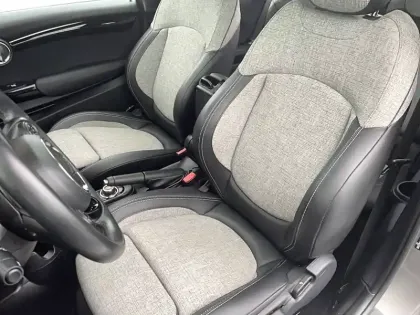 Photo 8 Mini Mini Hatch 3 Portes Cooper 136 ch BVA7