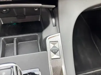 Photo 63 DS Ds 7 DS7 Crossback Hybride E-Tense 300 EAT8 4x4