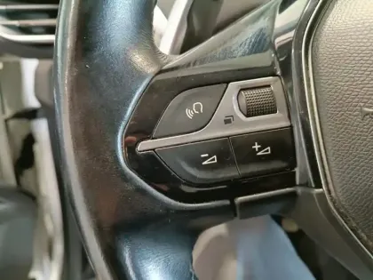 Photo 14 Peugeot 3008  1.2 Puretech 130ch S&S EAT6
