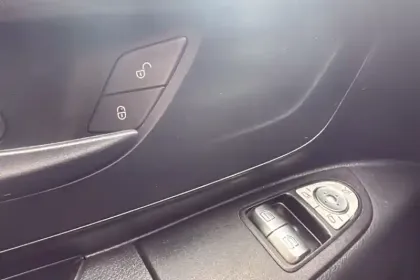 Photo 15 Mercedes Vito  FOURGON 114 CDI LONG BVA RWD