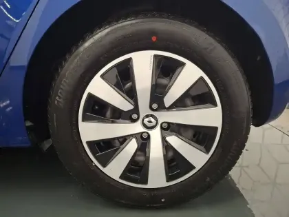 Photo 13 Renault Clio  TCe 90