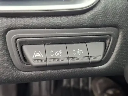 Photo 32 Renault Clio  TCe 90