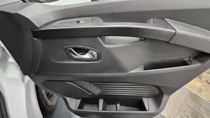 Photo 17 Renault Trafic  FGN L2H1 3000 KG BLUE DCI 130